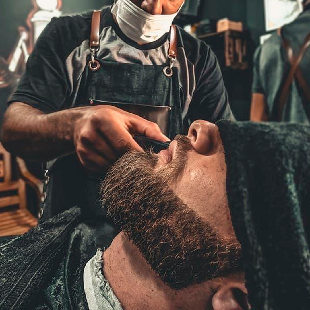 Modelagem de barba artesanal